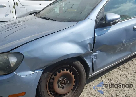 2010 Volkswagen Golf 4-Door из США, поврежденный, VIN WVWDA7AJ4AW342239